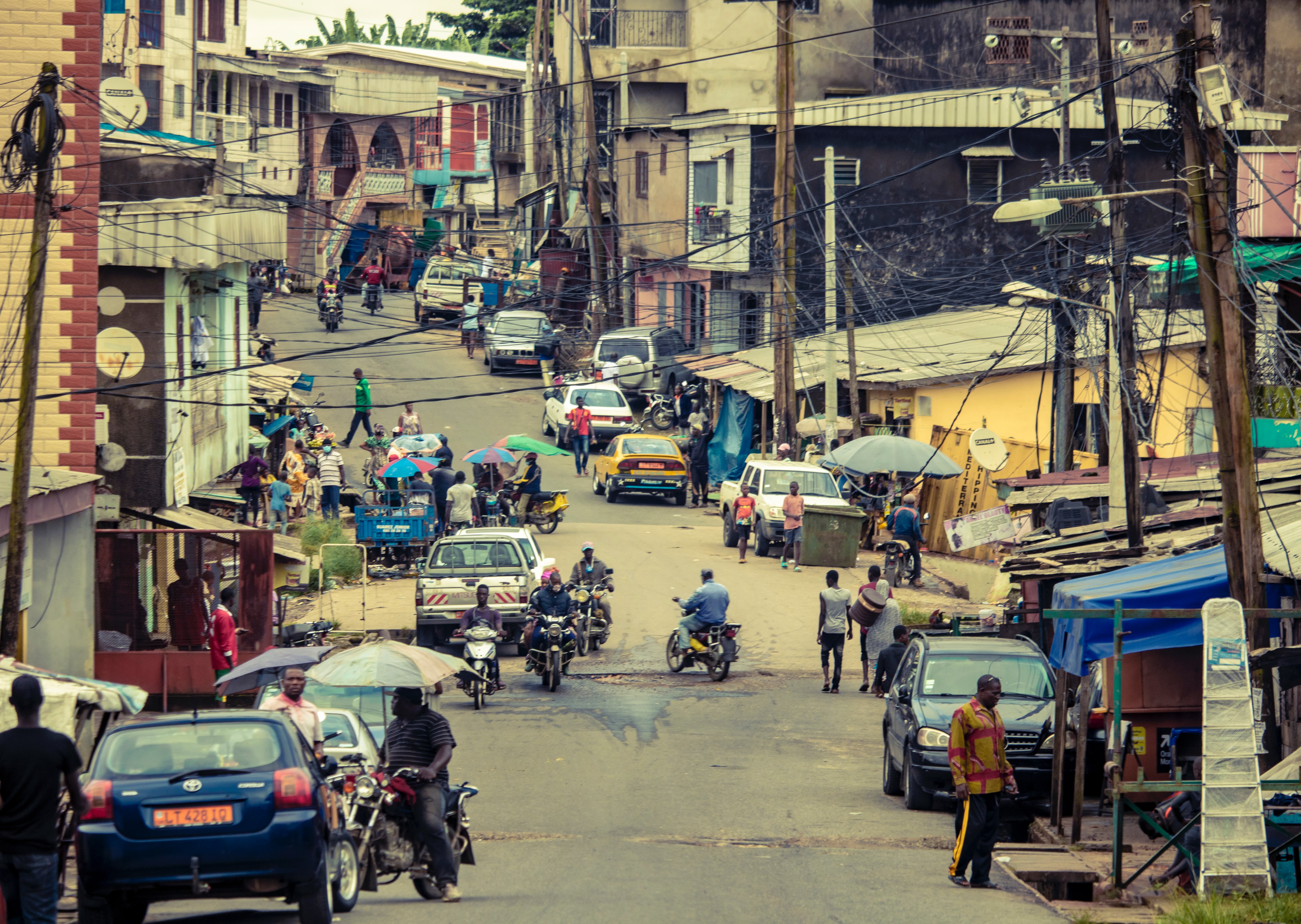 Yaoundé adopta un plan coherente para renovar su red de carreteras