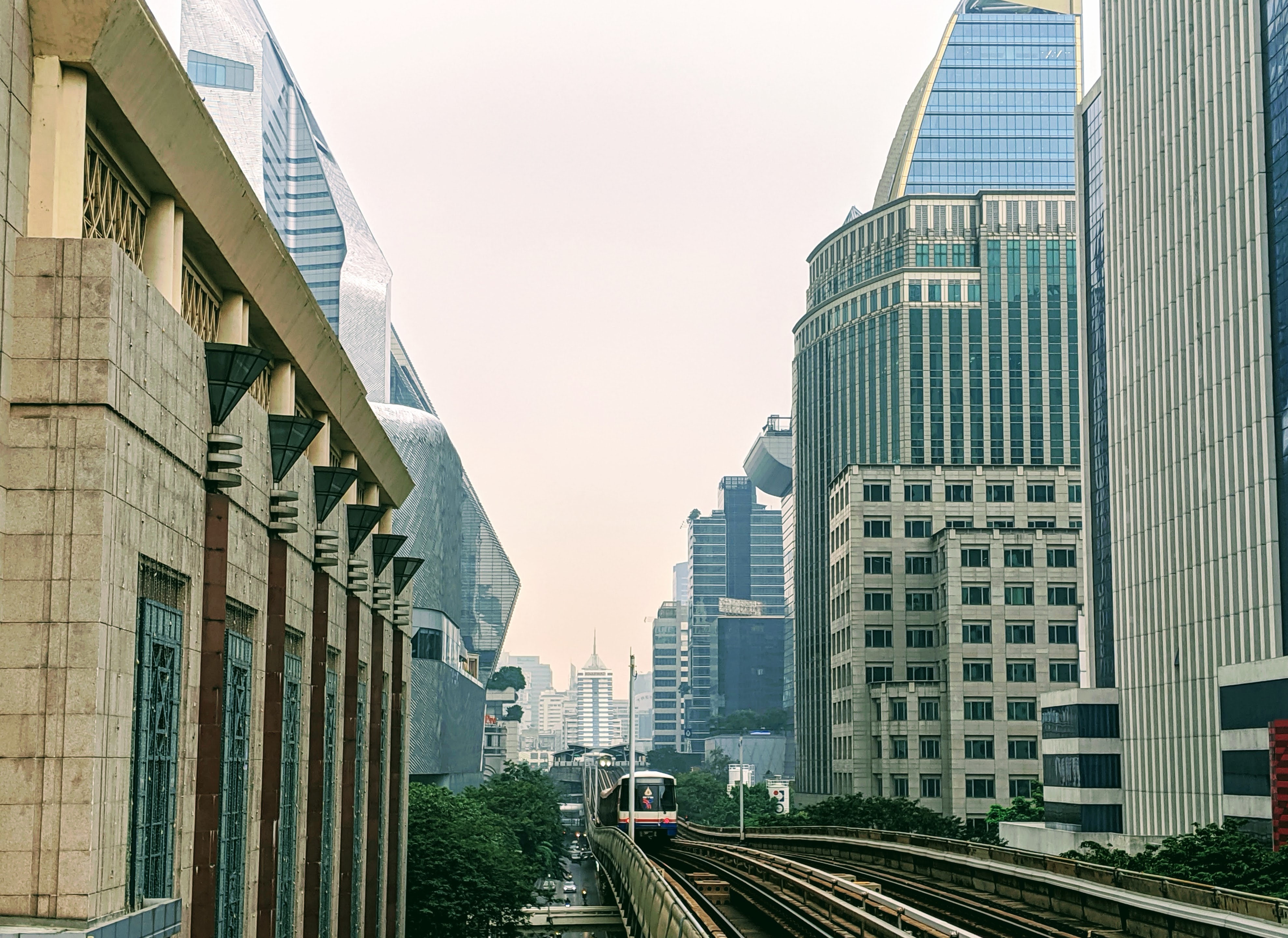 peerapon-chantharainthron-Sq0rixiwakc-unsplash