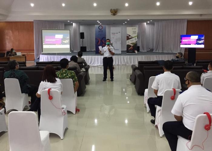 07-Workshop (2nd days) Pak Agustinus Panjaitan Dishub SUMUT facilitator 2 - copie_0.jpg